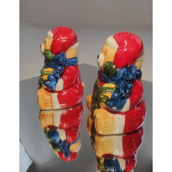 Vintage Christmas Teddy Bear Salt & Pepper Shakers Holiday - Lot of 2 - Picture 4 of 8
